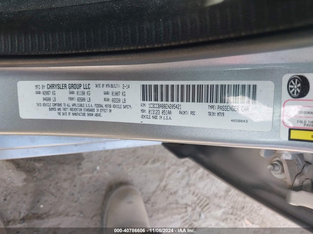 1C3CCBAB8EN205421 Chrysler 200 LX