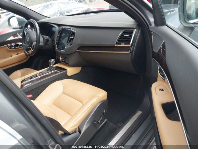 YV4A22PK6J1387048 Volvo Xc90 T6 Momentum