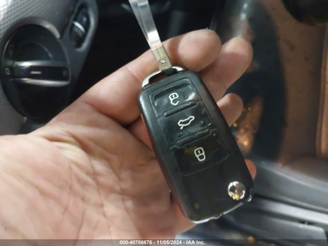 3VWDB7AJ1HM204050 Volkswagen Jetta 1.4t Se