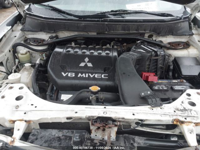 2011 MITSUBISHI OUTLANDER JA4JT5AX9BU021763 Photo 9