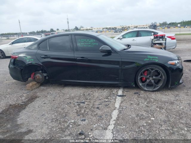 ZARFAMAN0K7622140 Alfa Romeo Giulia Sport Rwd