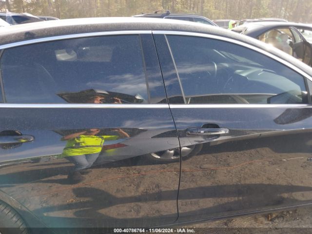 1G1ZG5STXMF014569 Chevrolet Malibu Fwd Rs