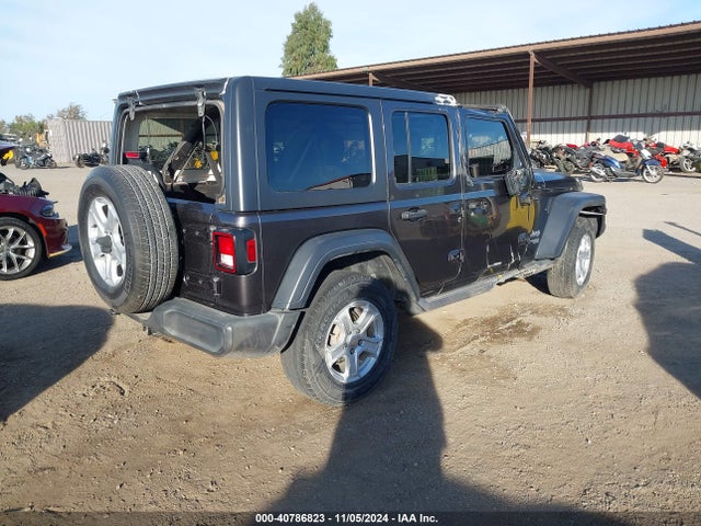 1C4HJXDG8KW536596 Jeep Wrangler Unlimited Sport S 4x4