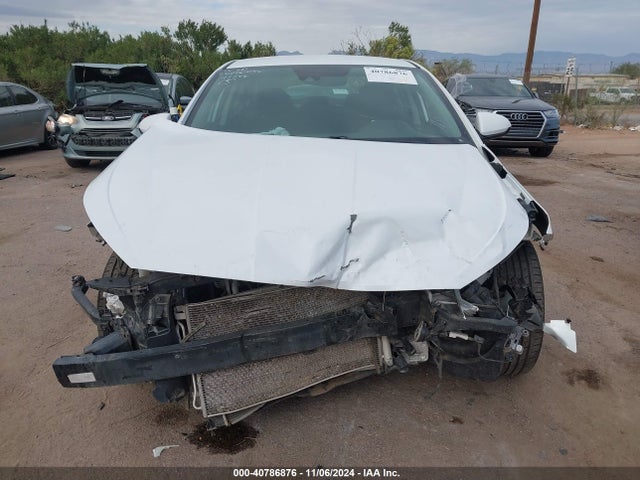 5NPD84LFXLH511613 Hyundai ELANTRA SEL