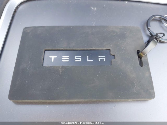 2021 TESLA MODEL 3 5YJ3E1EBXMF992833 Photo 10