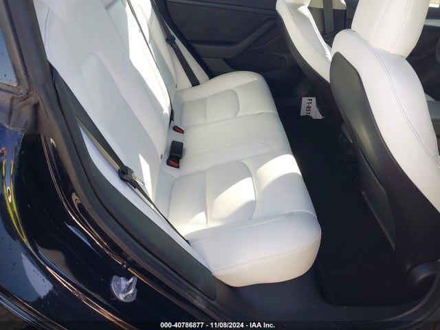 2021 TESLA MODEL 3 5YJ3E1EBXMF992833 Photo 7