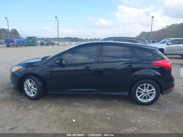Ford FOCUS SE 2016 1FADP3K2XGL259221 Image 14
