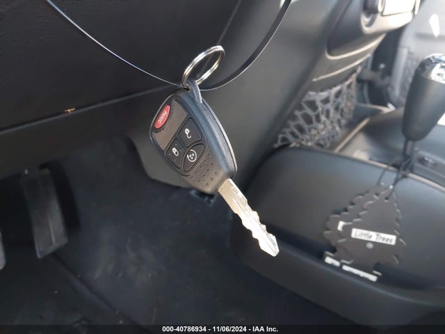 1C4BJWDG0EL314687 Jeep Wrangler Unlimited Sport