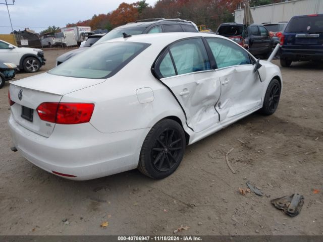 3VWL17AJ9EM353803 Volkswagen Jetta 1.8t Sel