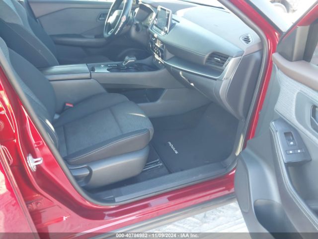 5N1AT3AA9MC737119 Nissan Rogue S Fwd
