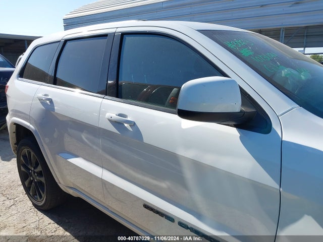 1C4RJEAG7MC596404 Jeep Grand Cherokee Laredo X 4x2