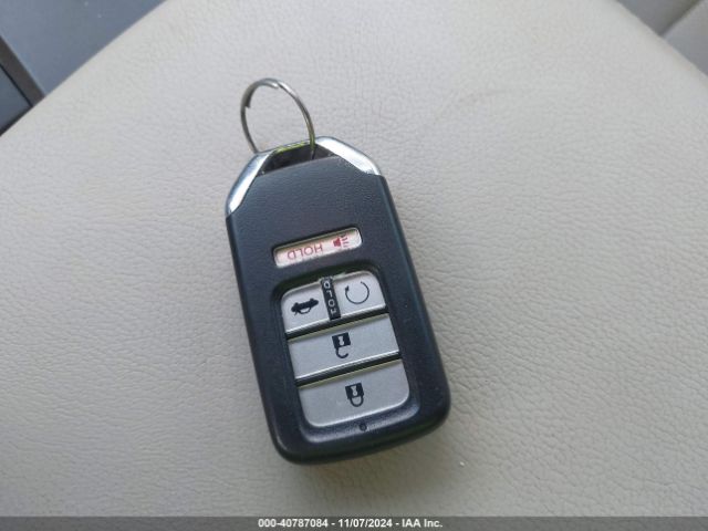 1HGCV2F97JA053565 Honda Accord Touring 2.0t