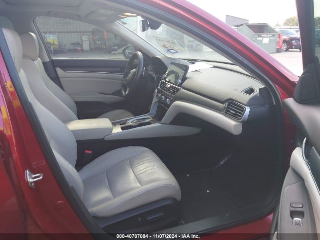 1HGCV2F97JA053565 Honda Accord Touring 2.0t