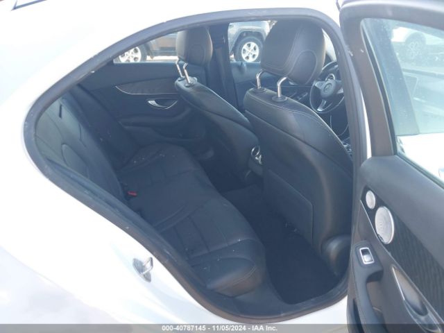 55SWF4JB6GU161429 Mercedes-Benz C 300 Luxury/sport
