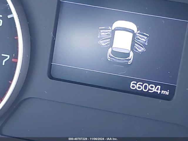 KNDEU2AA5M7043467 KIA SELTOS S