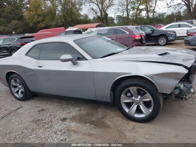 2C3CDZAG0HH550232 Dodge Challenger Sxt