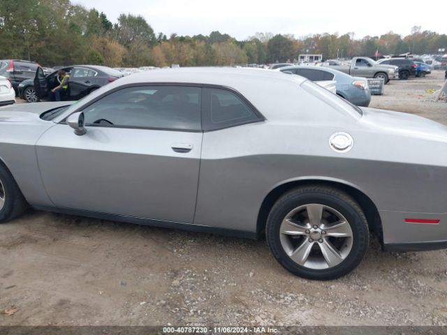 2C3CDZAG0HH550232 Dodge Challenger Sxt