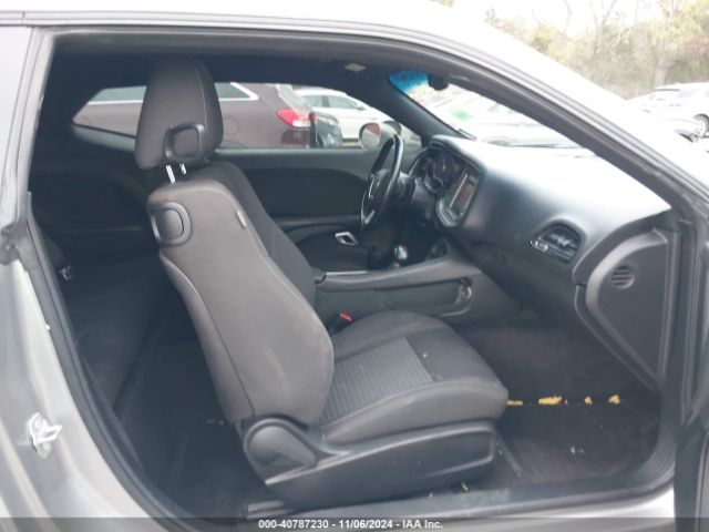 2C3CDZAG0HH550232 Dodge Challenger Sxt