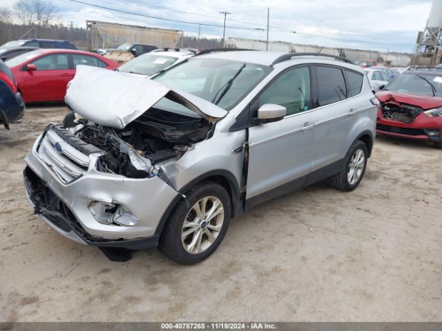 1FMCU0HD1JUB03233 Ford ESCAPE SEL