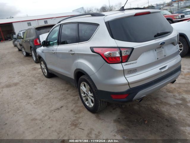 1FMCU0HD1JUB03233 Ford ESCAPE SEL