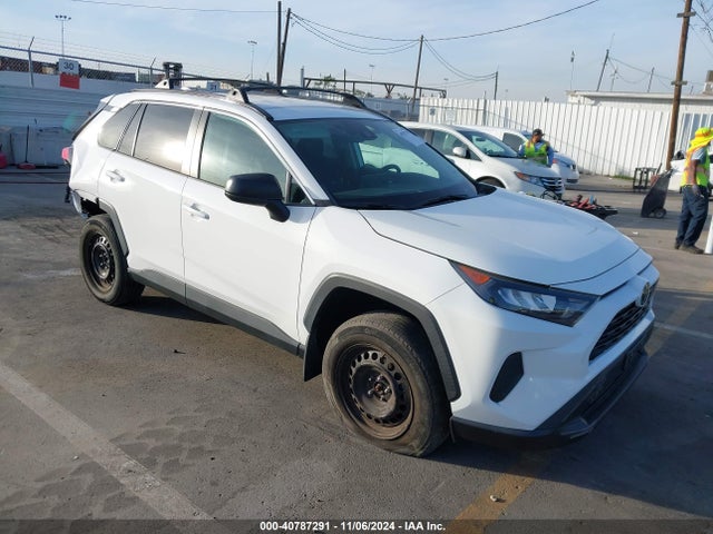 Toyota RAV4 LE 2021 2T3H1RFV6MW138893 Image 1