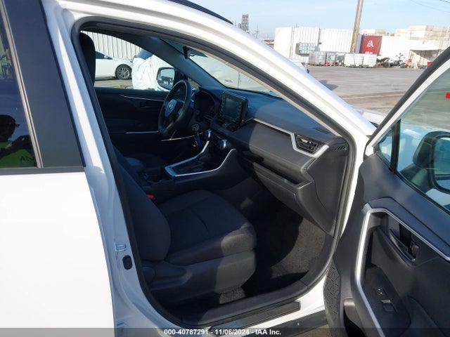 Toyota RAV4 LE 2021 2T3H1RFV6MW138893 Image 5