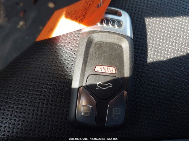 WA1LHAF78JD037057 Audi Q7 2.0t Premium