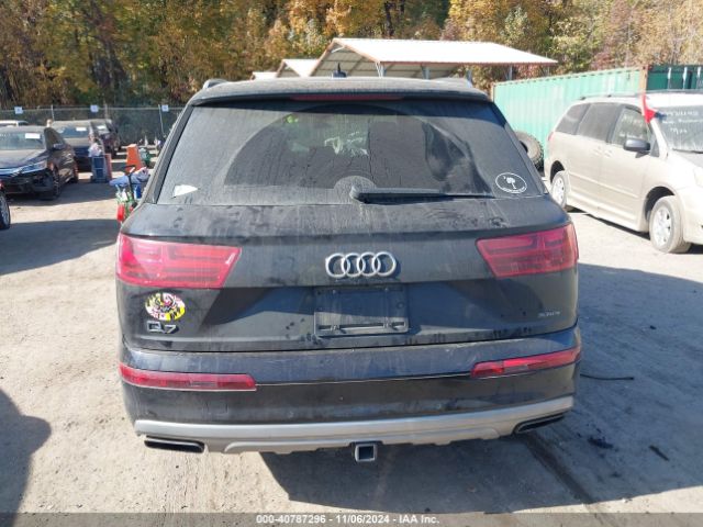 WA1LHAF78JD037057 Audi Q7 2.0t Premium