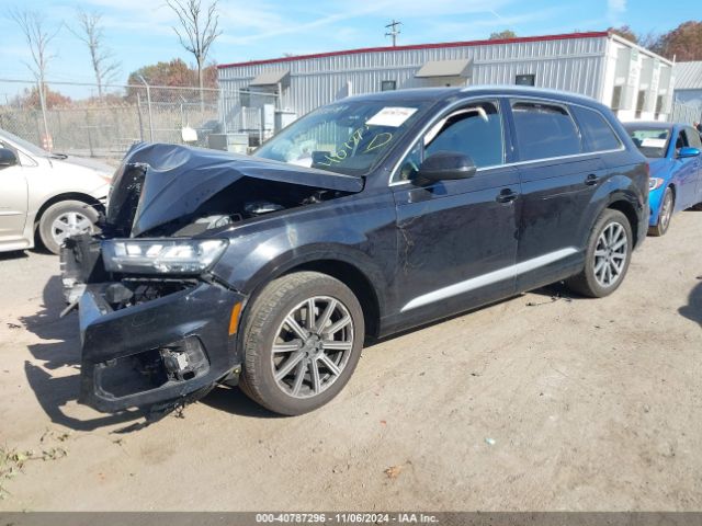 WA1LHAF78JD037057 Audi Q7 2.0t Premium