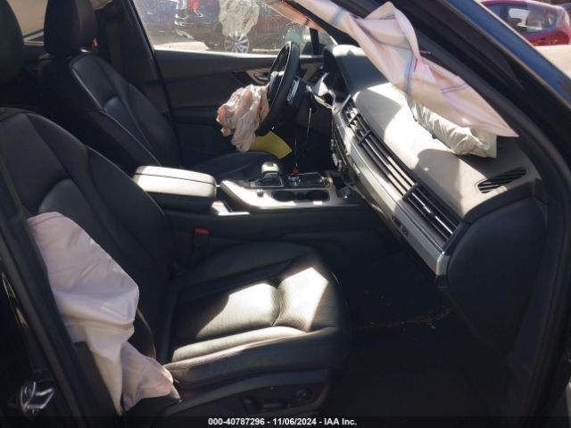 WA1LHAF78JD037057 Audi Q7 2.0t Premium