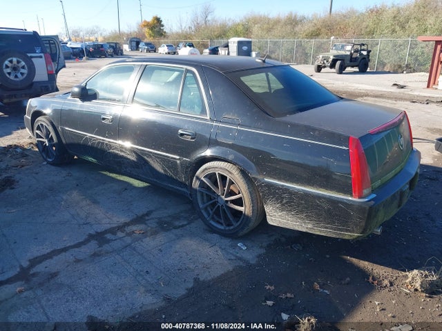2006 CADILLAC DTS 1G6KD57966U208970 Photo 2