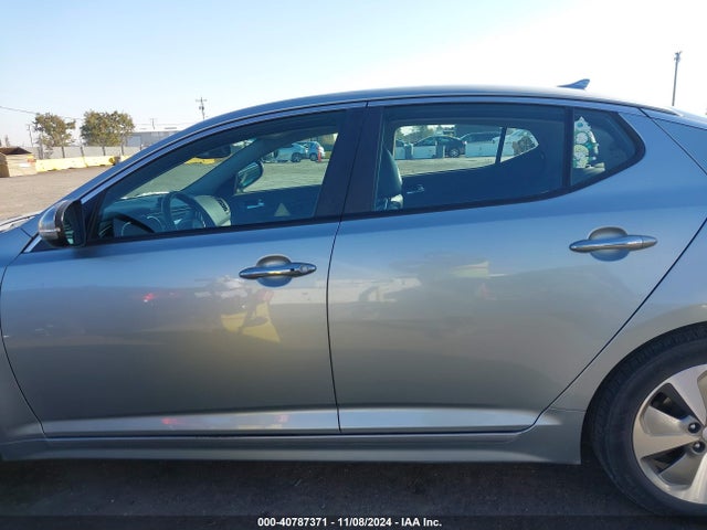 KIA Optima Hybrid Ex 2014 KNAGN4AD4E5068401 Image 14