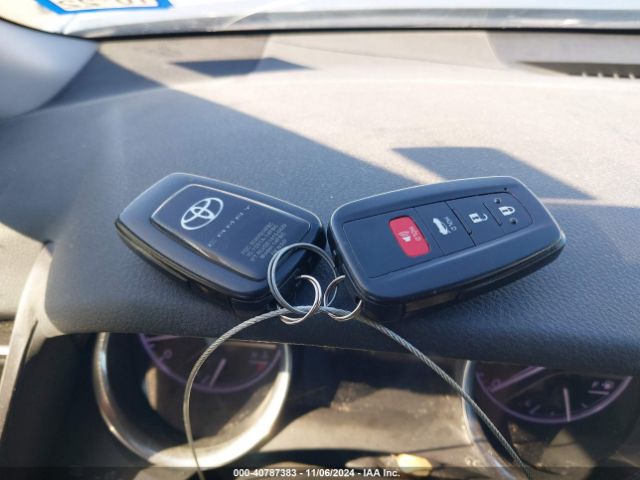 4T1F11AK8LU990532 Toyota CAMRY XLE
