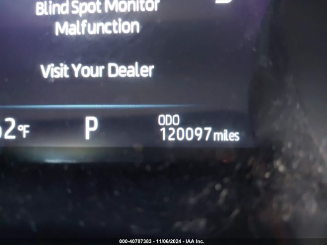 4T1F11AK8LU990532 Toyota CAMRY XLE