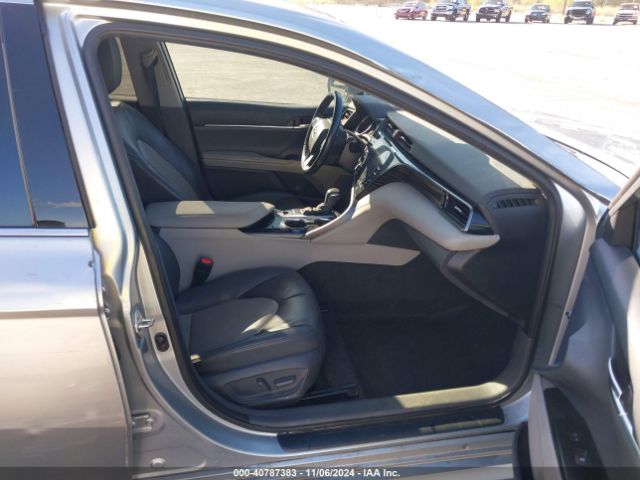 4T1F11AK8LU990532 Toyota CAMRY XLE
