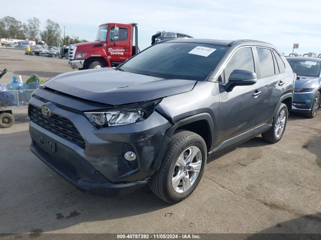 Toyota Rav4 Xle 2021 2T3W1RFV9MC169998 Image 2