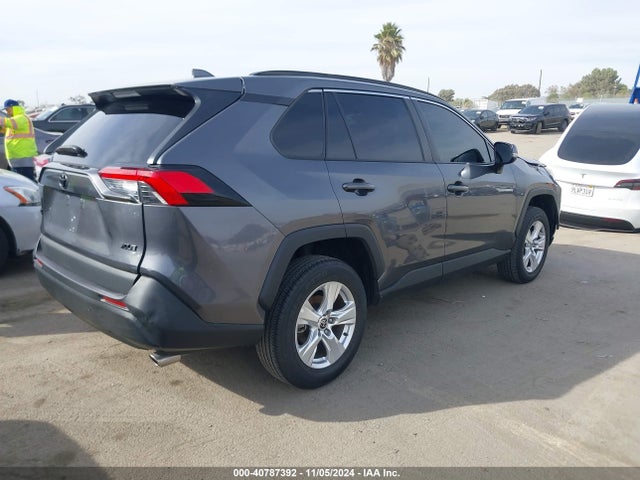 Toyota Rav4 Xle 2021 2T3W1RFV9MC169998 Image 4