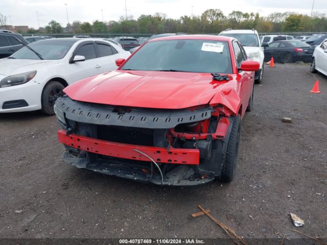 2C3CDXFG5GH348319 Dodge Charger Se