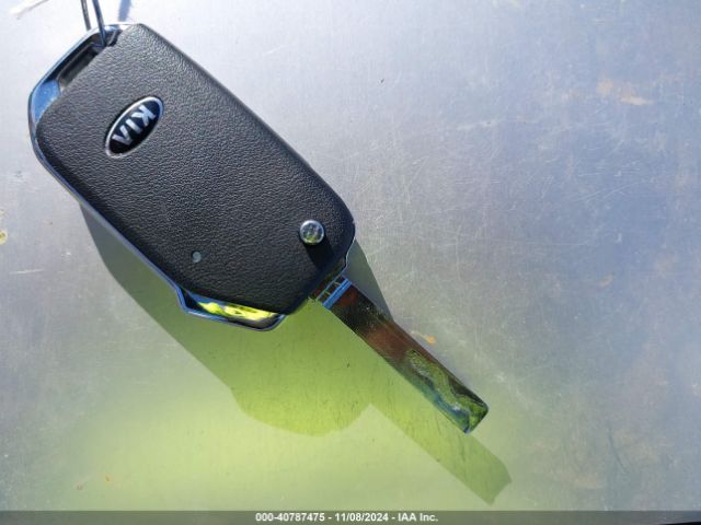 3KPF24AD9KE125019 KIA Forte Lxs
