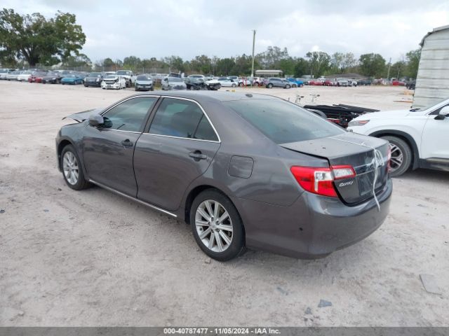 4T4BF1FK1ER413097 Toyota CAMRY XLE