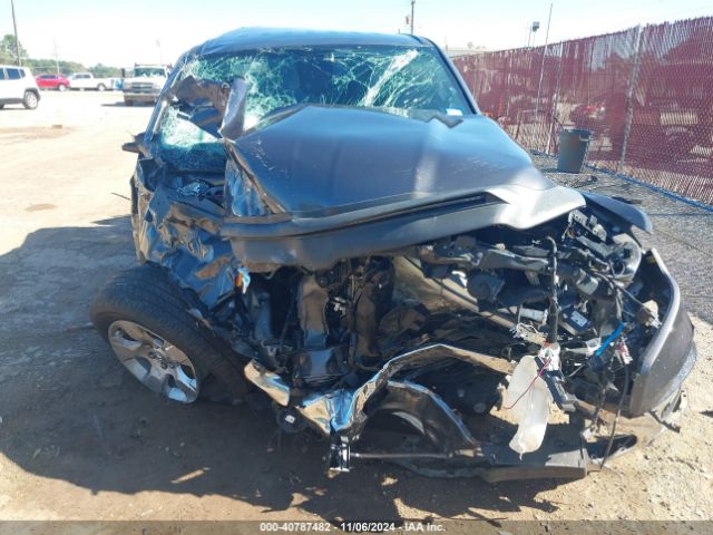 1C6RREFT5NN475611 RAM 1500 Lone Star  4x2 5'7 Box
