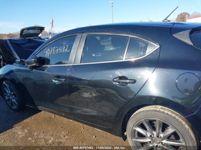 3MZBN1L39JM182122 Mazda Mazda3 Touring