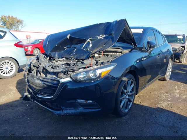 3MZBN1L39JM182122 Mazda Mazda3 Touring