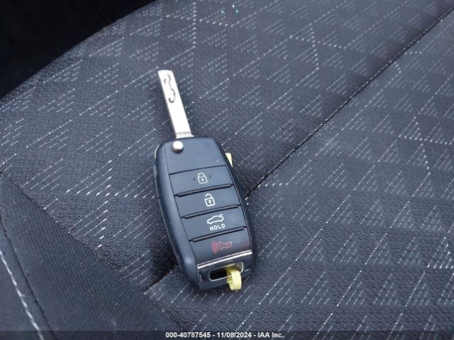 3KPA25AD1NE458433 KIA Rio 5-door S