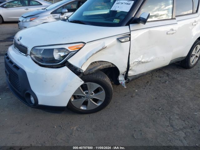 KNDJN2A28F7229253 KIA Soul