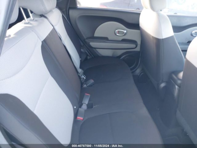 KNDJN2A28F7229253 KIA Soul