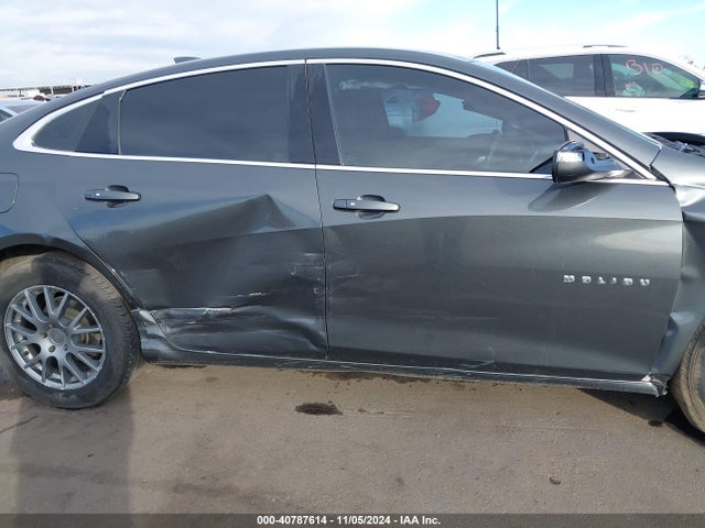 Chevrolet MALIBU LT 2018 1G1ZD5ST4JF254379 Image 13