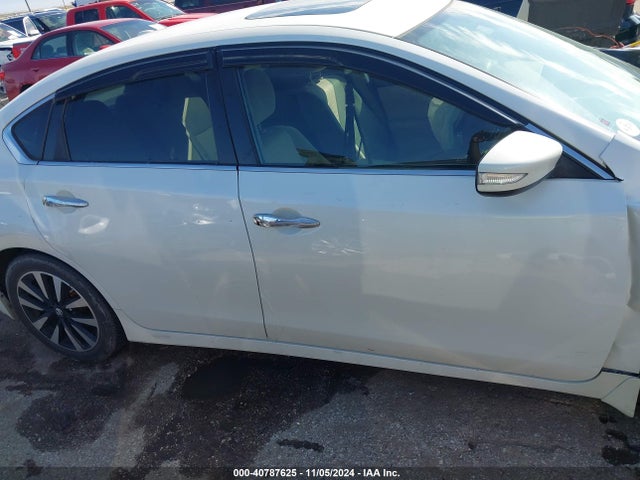 Nissan Altima 2.5 Sv 2018 1N4AL3AP0JC224089 Image 12