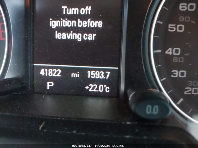 Audi Q5 2.0t Premium 2017 WA1L2AFPXHA001464 Image 16