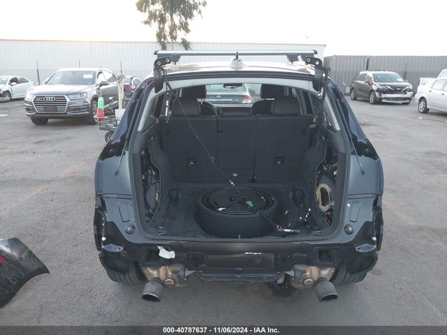 Audi Q5 2.0t Premium 2017 WA1L2AFPXHA001464 Image 6